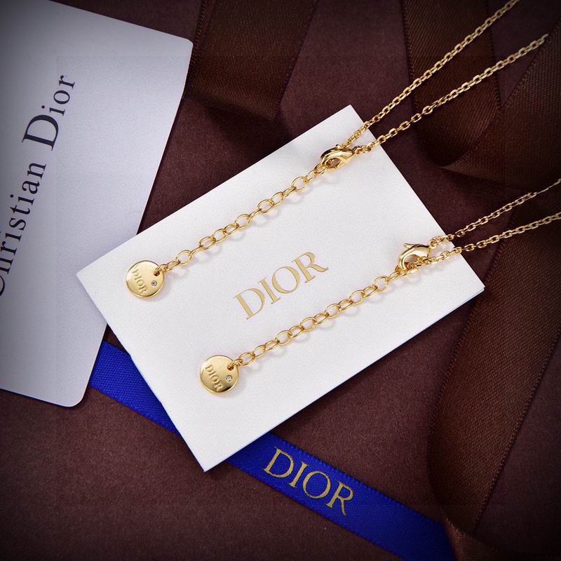 Dior Necklace 07yxs25
